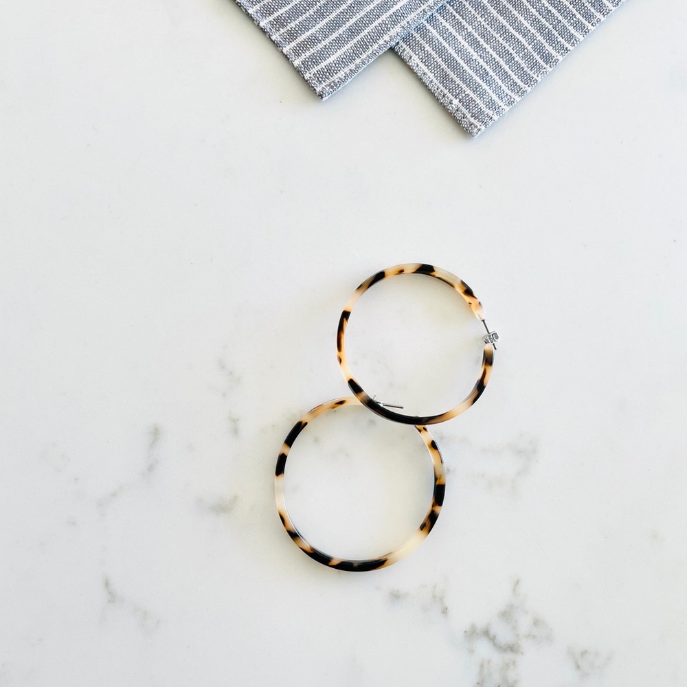 Tortoise Hoops - image 5